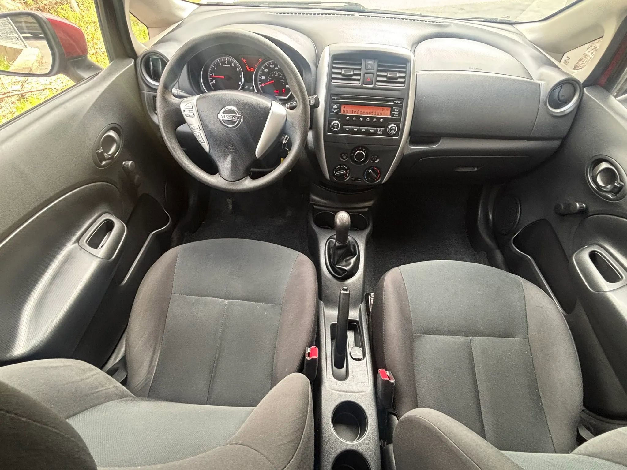 Used 2015 Nissan Versa Note S FWD image 17
