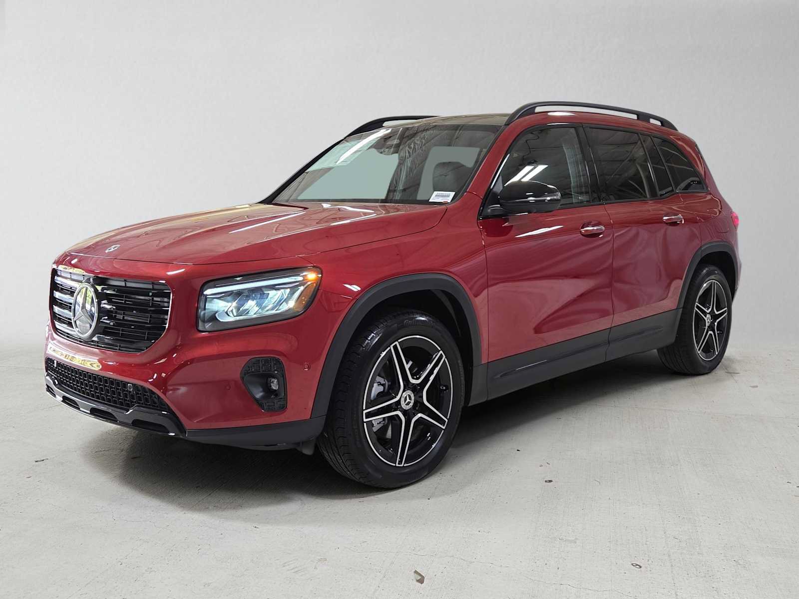 New 2026 Mercedes-Benz GLB 250 4MATIC image 7