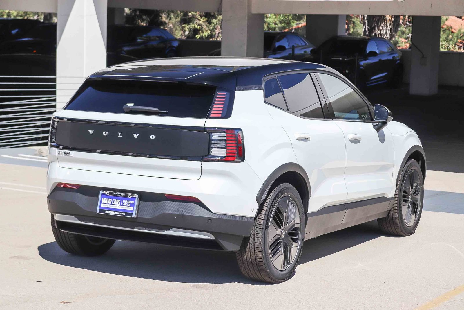 New 2026 Volvo EX30 Cross Country Ultra w/ Protection Package Premier AWD/4WD image 6