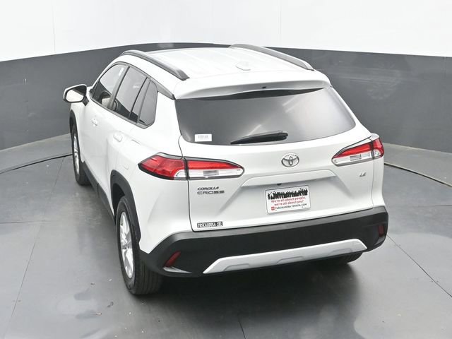 Used 2023 Toyota Corolla Cross LE w/ Moonroof Package image 32