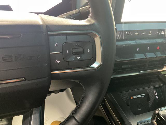Used 2024 GMC Hummer EV 2X w/ LPO, Illumination Package AWD/4WD image 22