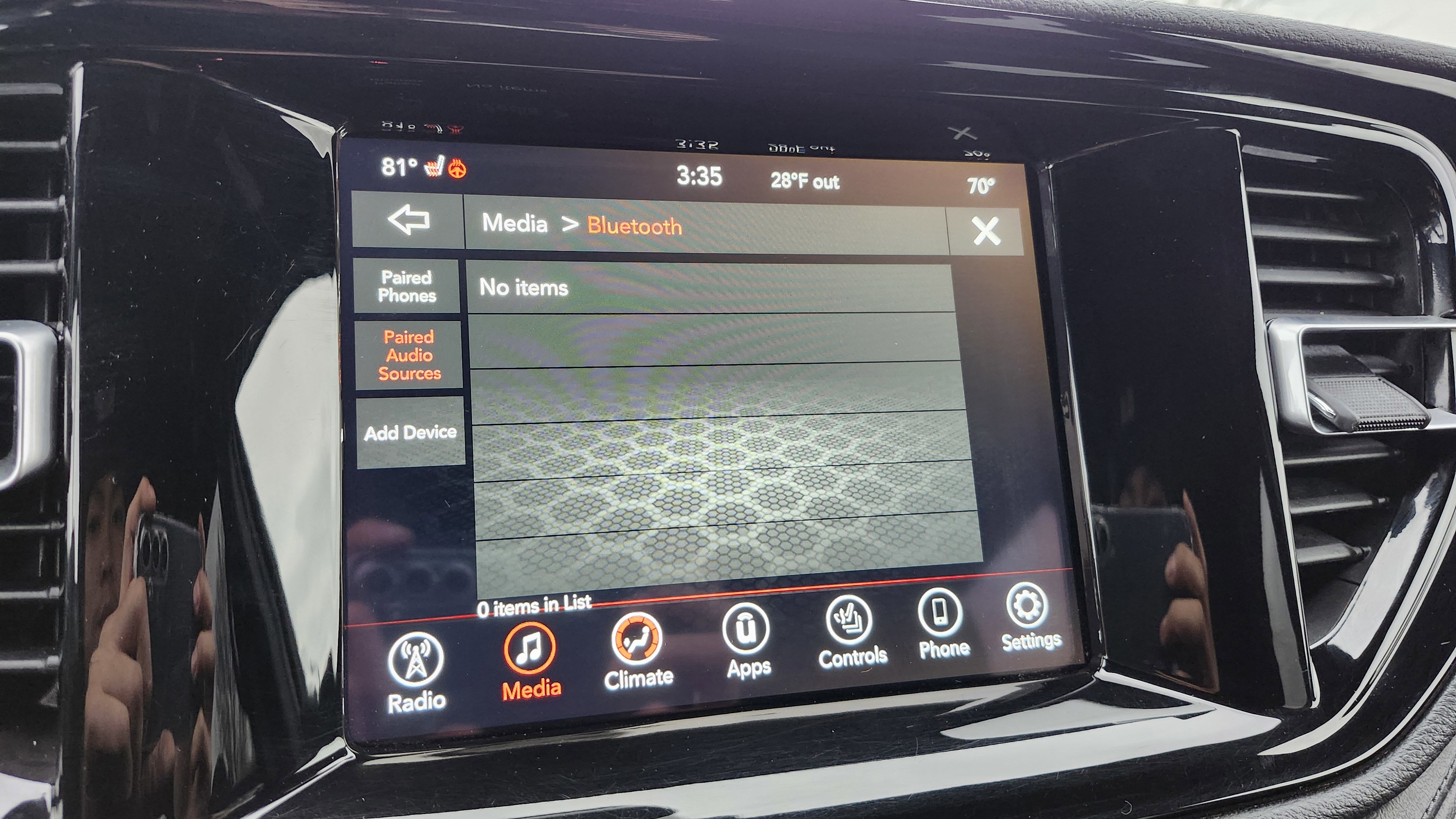 Used 2023 Dodge Durango SXT image 4