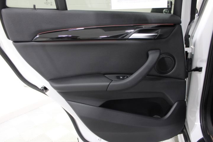 Used 2021 BMW X1 xDrive28i w/ Convenience Package image 19