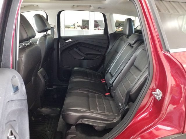 Used 2017 Ford Escape Titanium w/ Equipment Group 301A AWD/4WD image 14