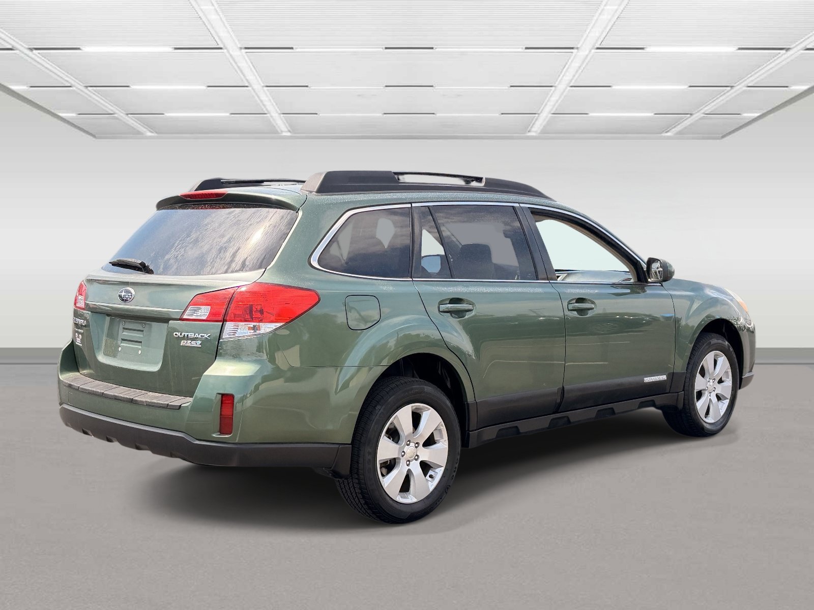 Used 2010 Subaru Outback 2.5i Premium AWD/4WD image 5
