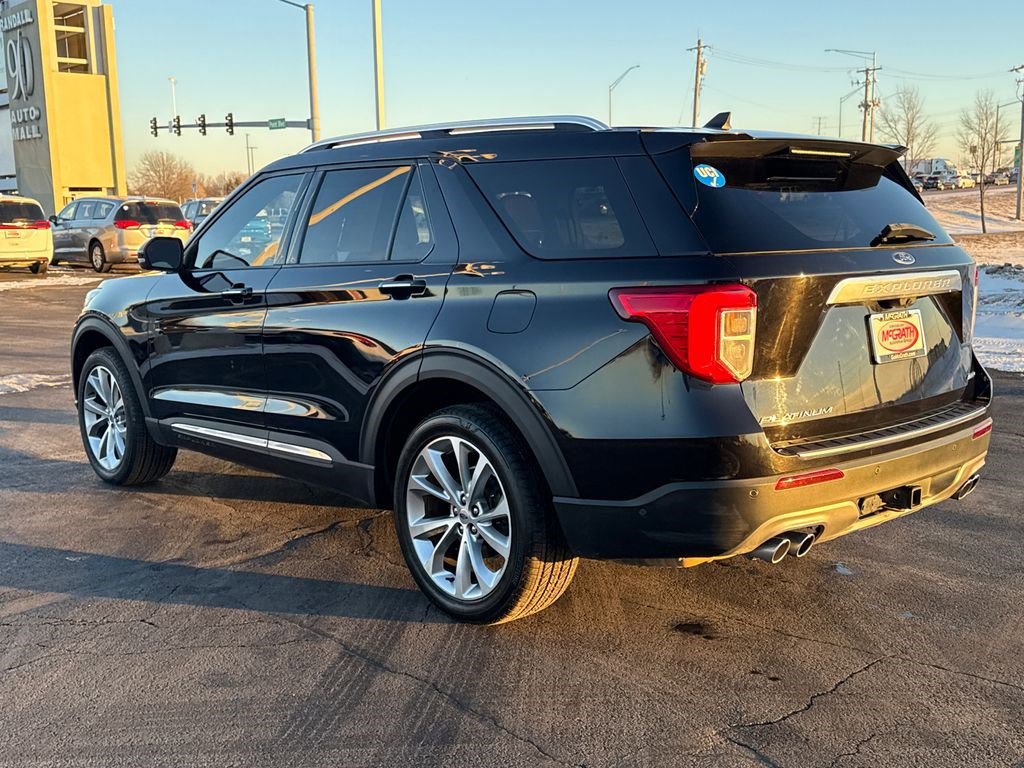 Used 2021 Ford Explorer Platinum w/ Equipment Group 601A image 9