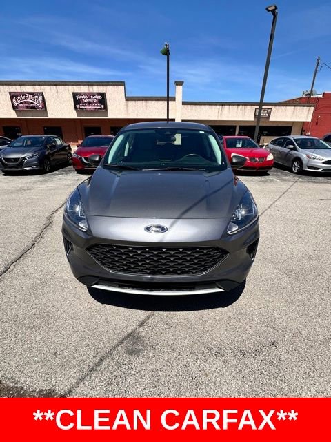 Used 2022 Ford Escape S image 2