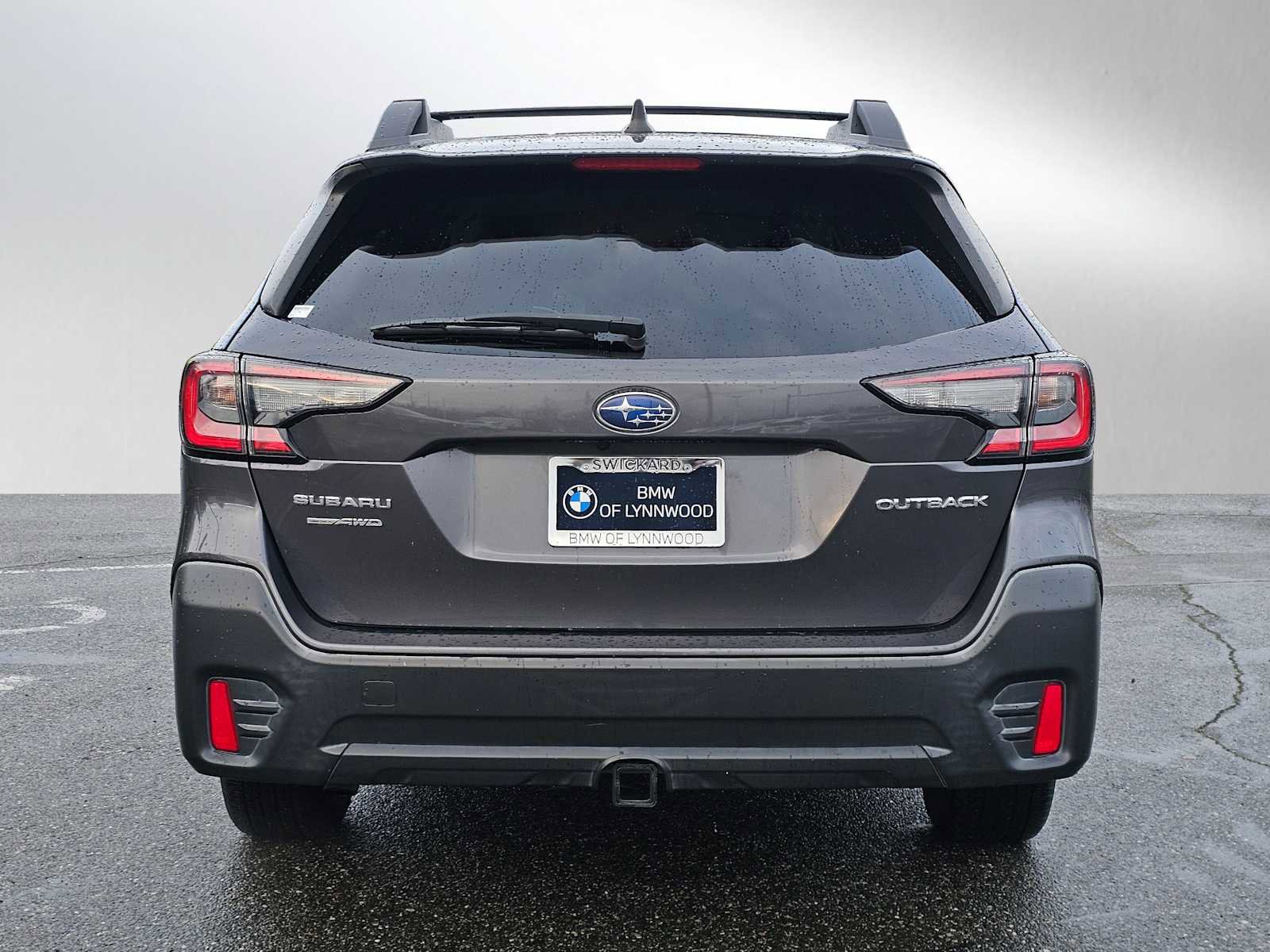 Used 2020 Subaru Outback Premium image 4