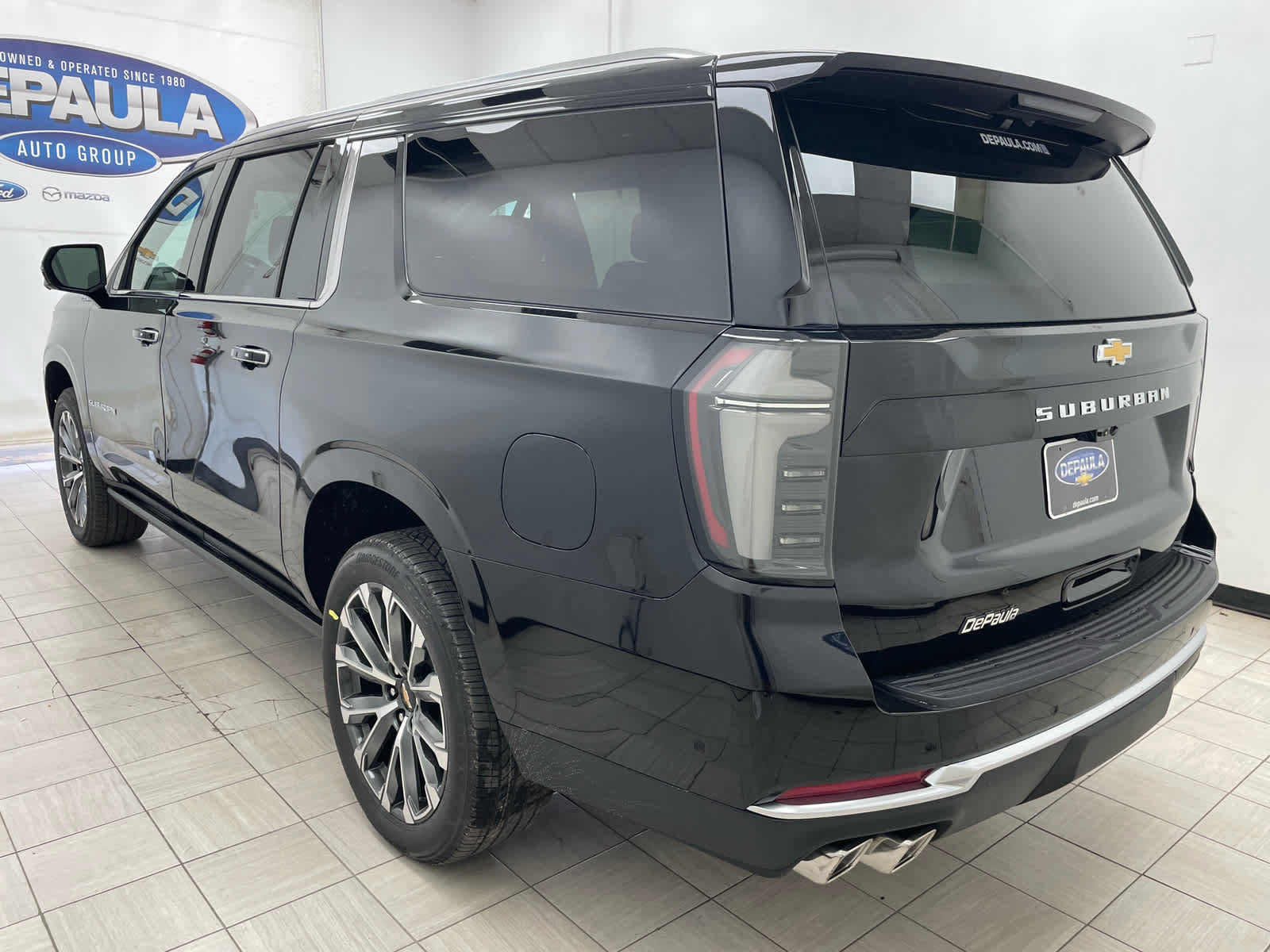 New 2026 Chevrolet Suburban High Country AWD/4WD image 21
