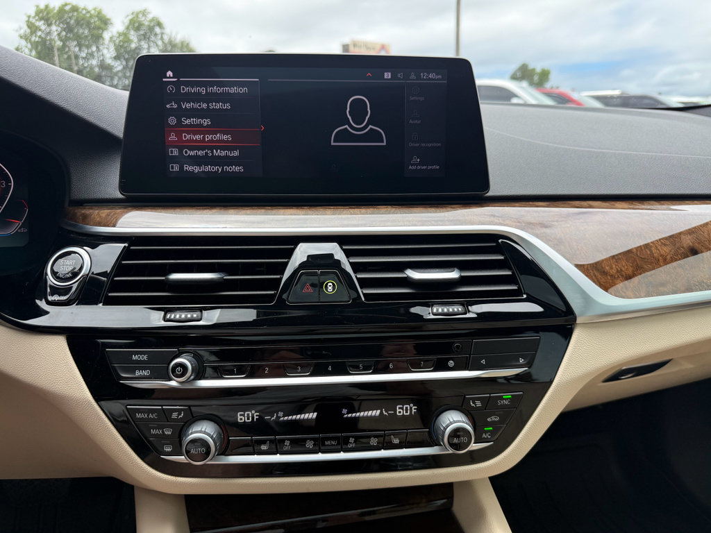 Used 2020 BMW 540i xDrive AWD/4WD image 30