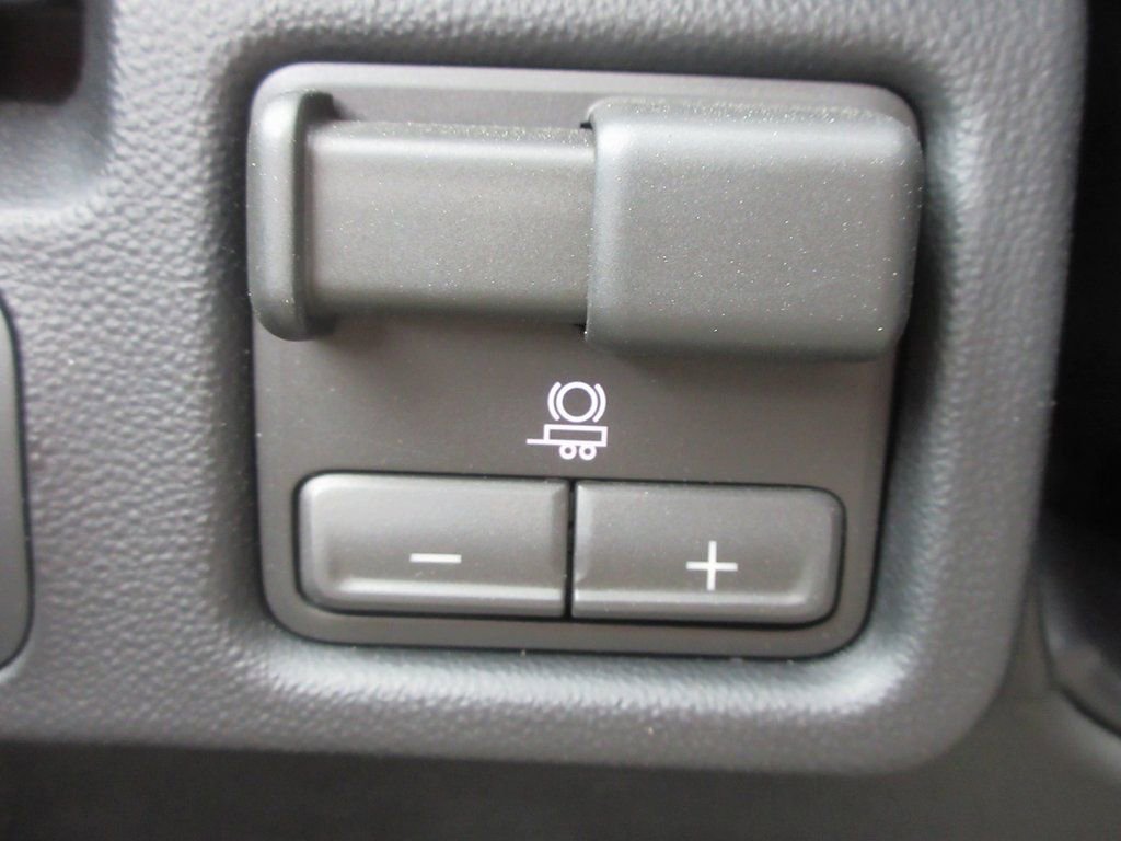 New 2026 GMC Sierra EV Elevation image 18