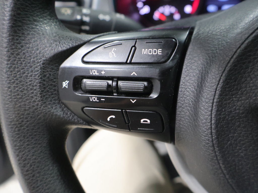 Used 2020 Kia Rio S w/ Technology Package FWD image 31