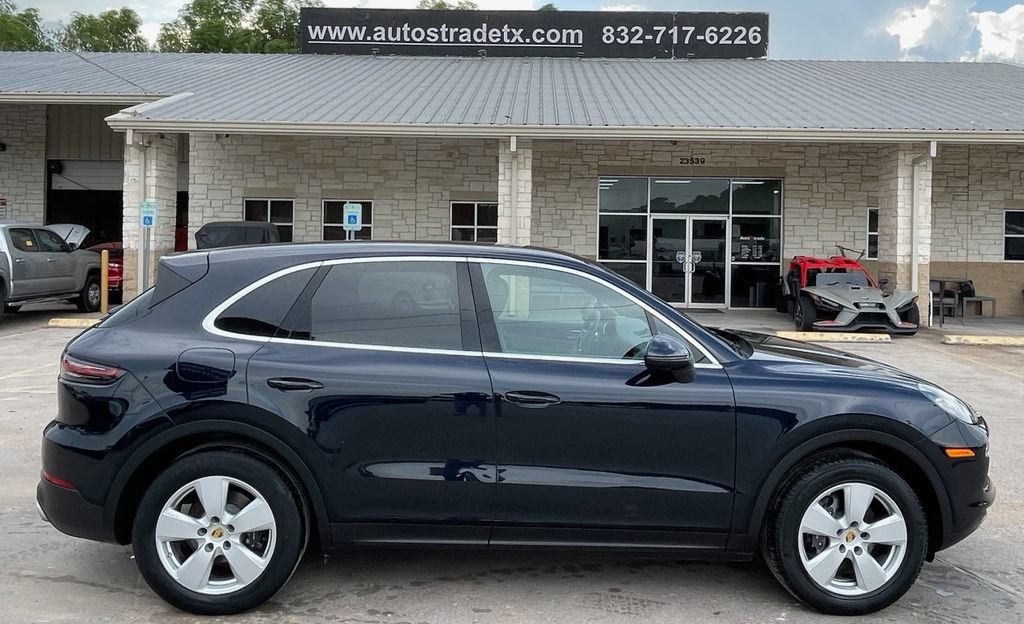 Used 2019 Porsche Cayenne AWD/4WD image 6
