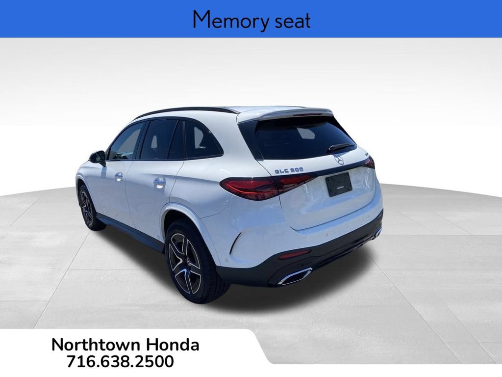 Used 2023 Mercedes-Benz GLC 300 4MATIC image 7