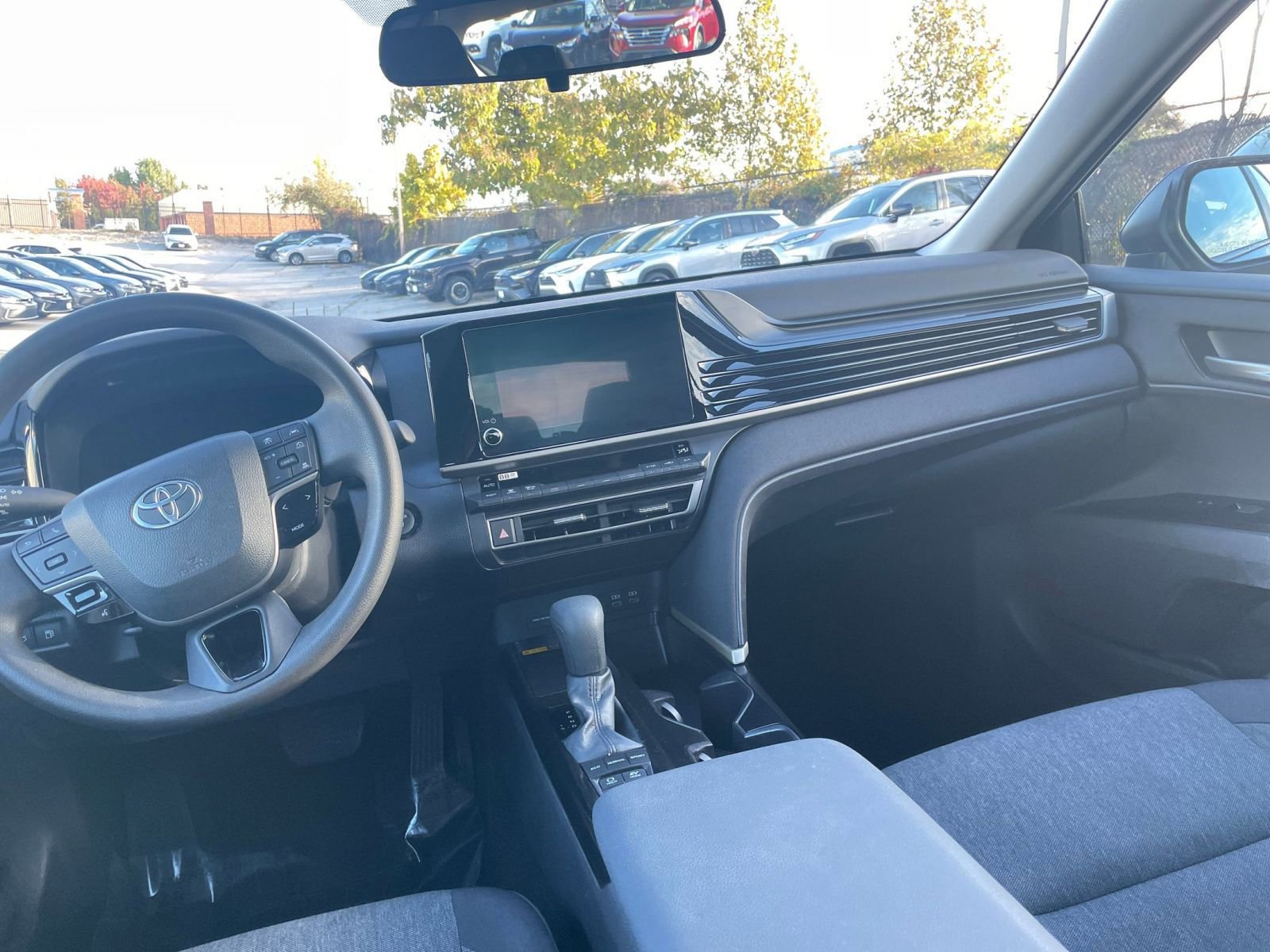 Used 2025 Toyota Camry LE image 34