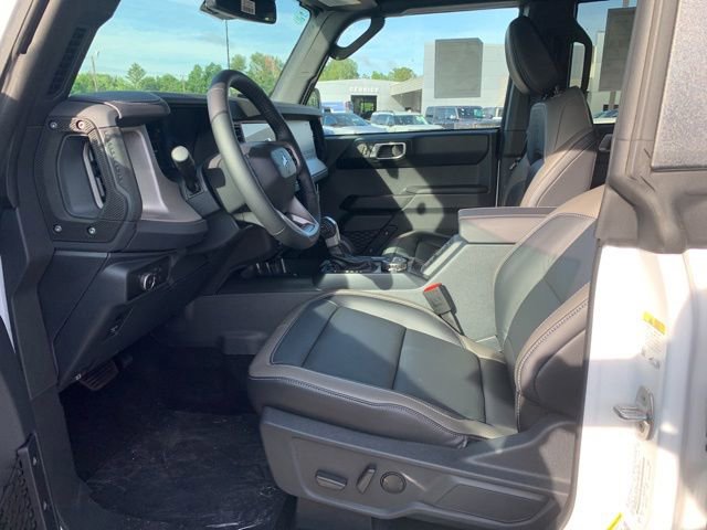 New 2026 Ford Bronco Outer Banks w/ Sasquatch Package AWD/4WD image 24