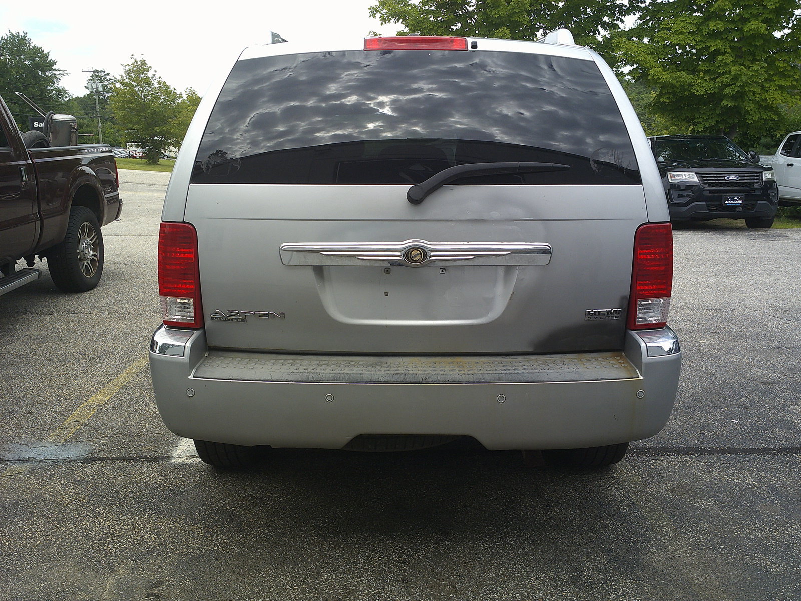 Used 2008 Chrysler Aspen Limited w/ Popular Equipment Group AWD/4WD image 6