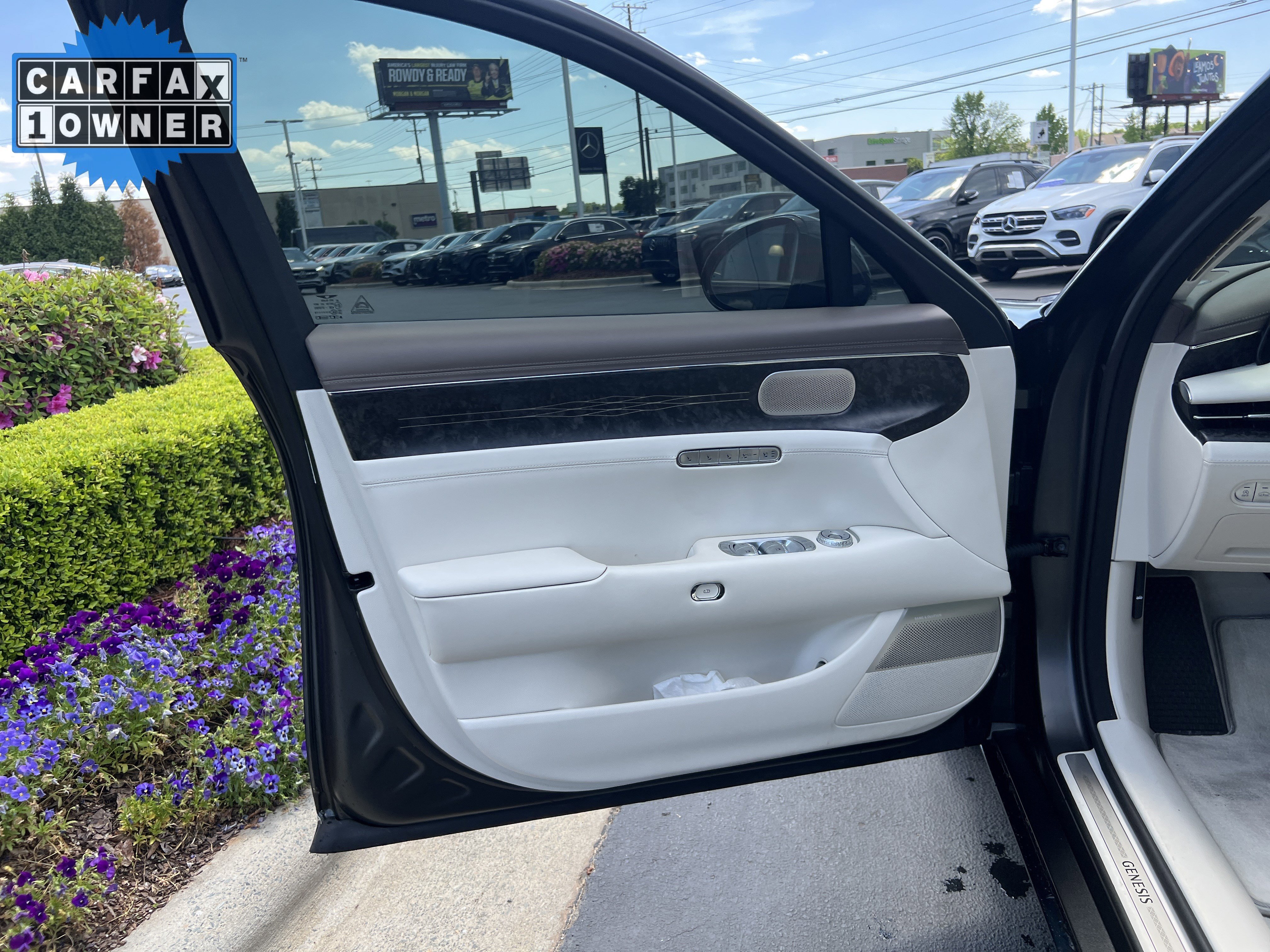 Used 2024 Genesis G90 3.5T image 14