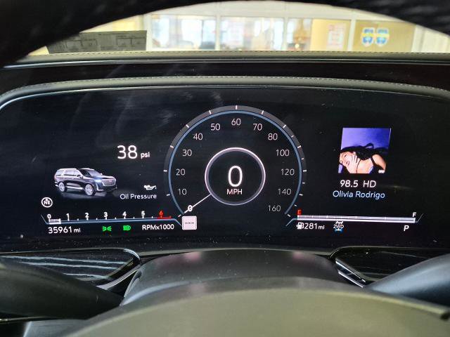 Used 2021 Cadillac Escalade Sport w/ Driver Assist Tech Package image 24