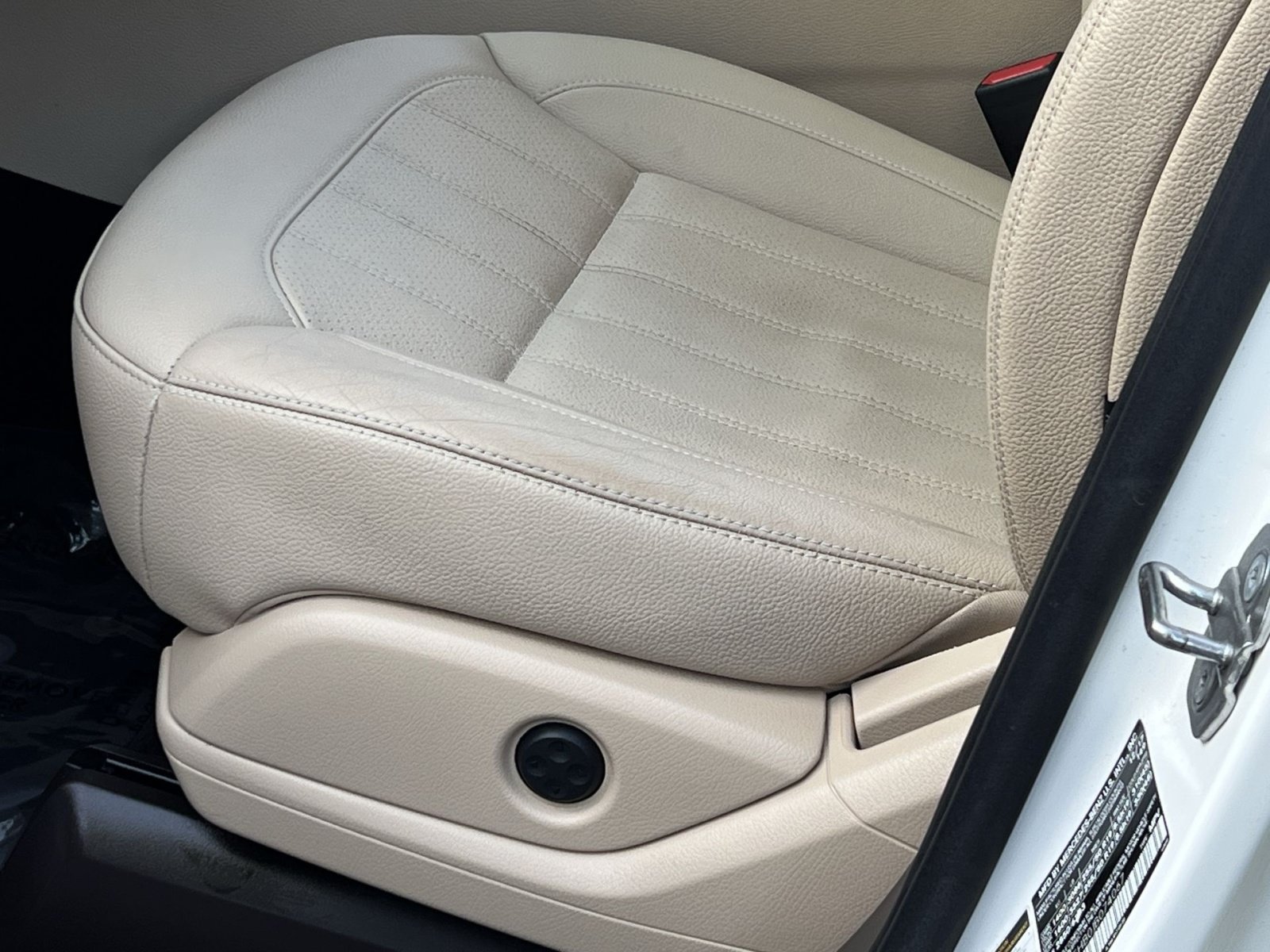 Used 2018 Mercedes-Benz GLE 350 4MATIC image 19