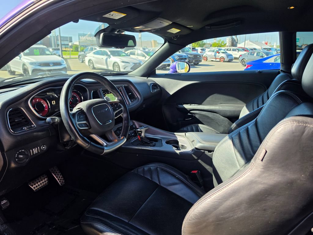 Used 2019 Dodge Challenger SRT Hellcat w/ Laguna Leather Package RWD image 9