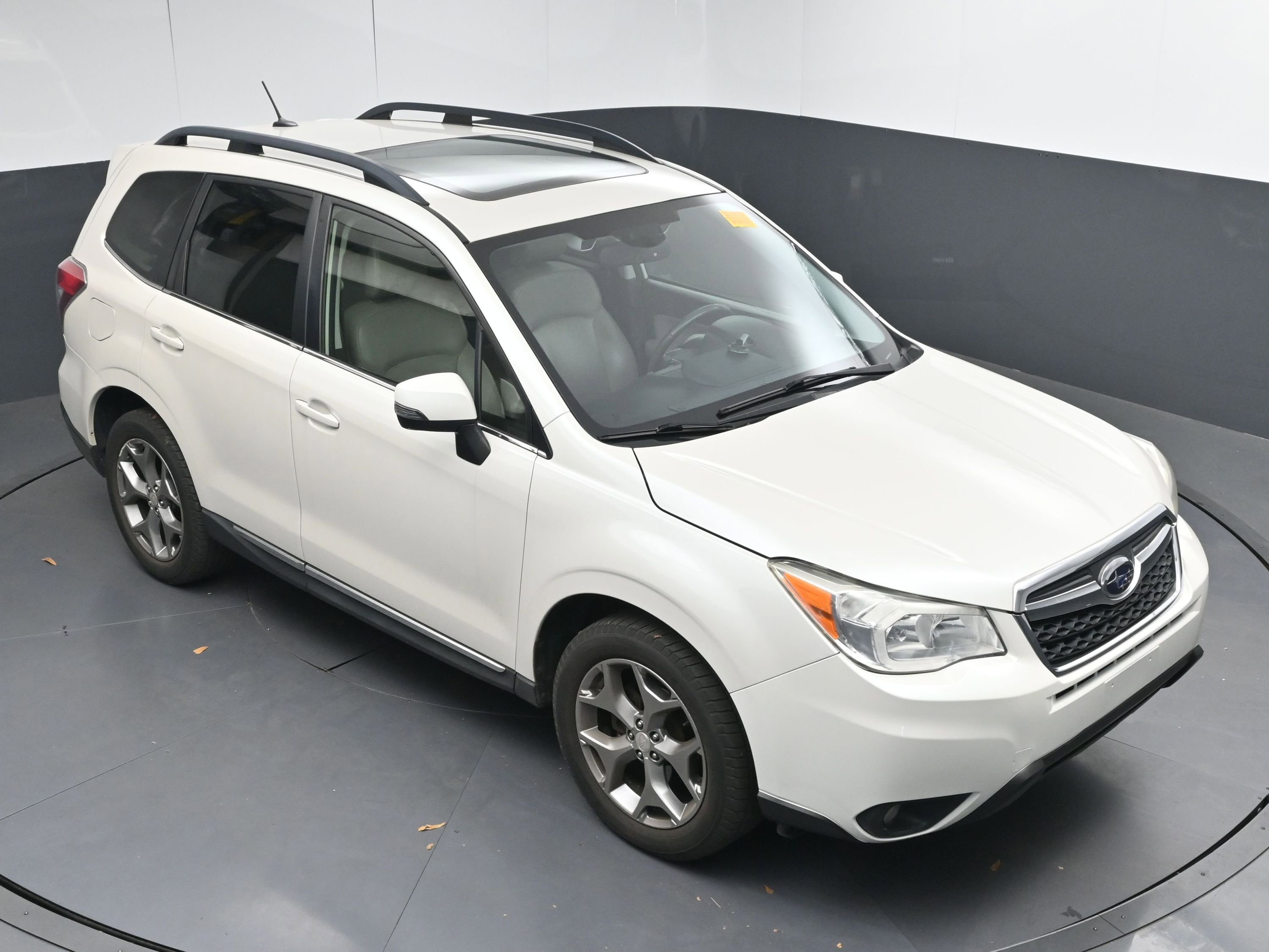 Used 2015 Subaru Forester 2.5i Touring w/ Eyesight & Navigation System image 31