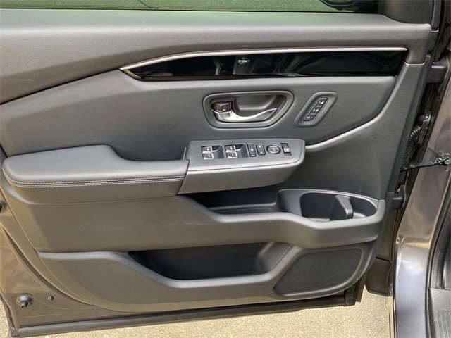 Used 2023 Honda Pilot EX-L image 12