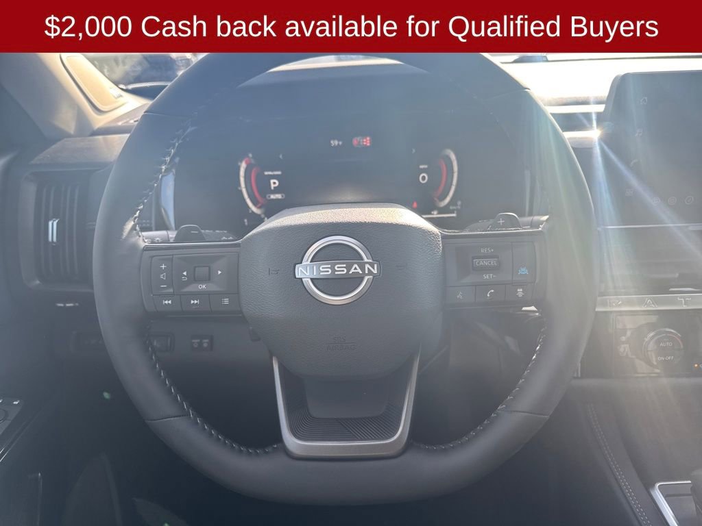 New 2026 Nissan Pathfinder Platinum image 14