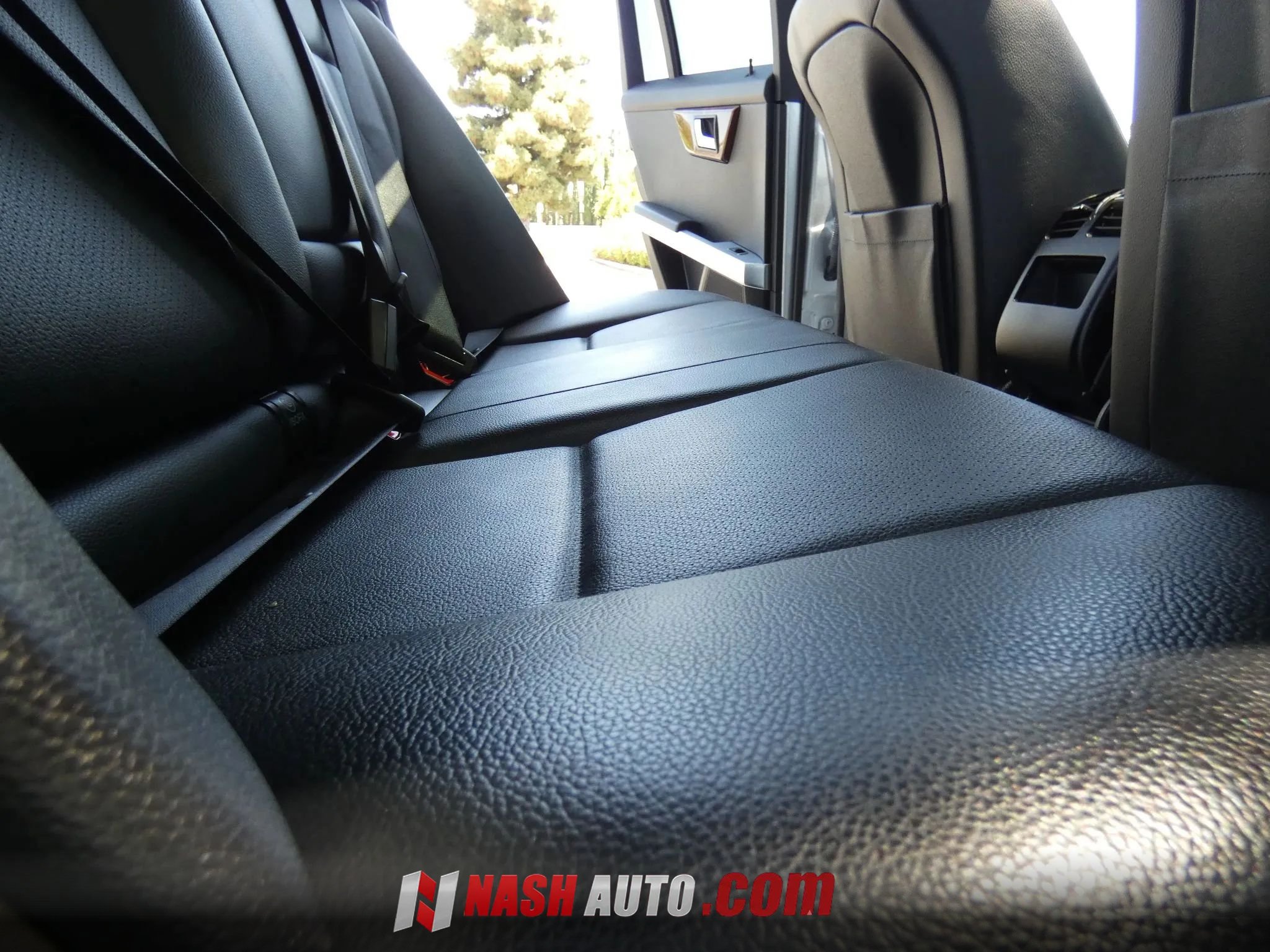 Used 2012 Mercedes-Benz GLK 350 2WD image 35