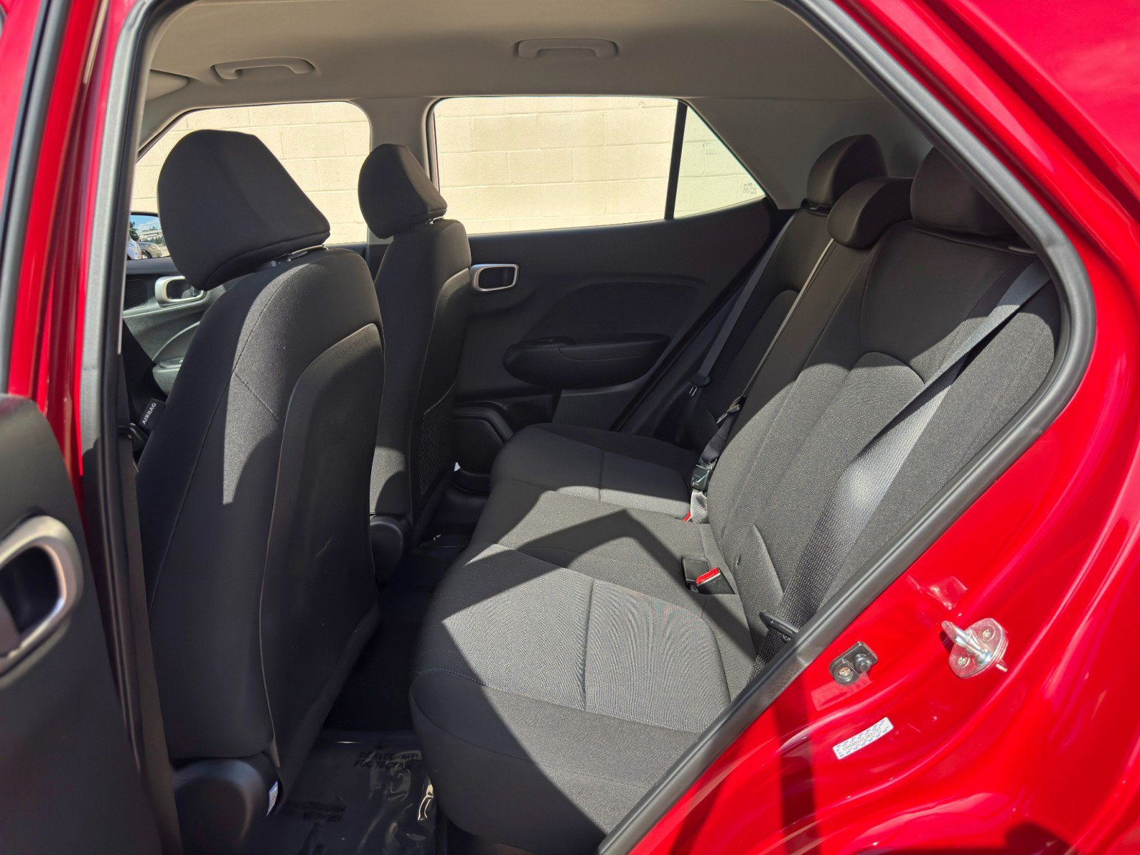 Used 2020 Hyundai Venue SE FWD image 32