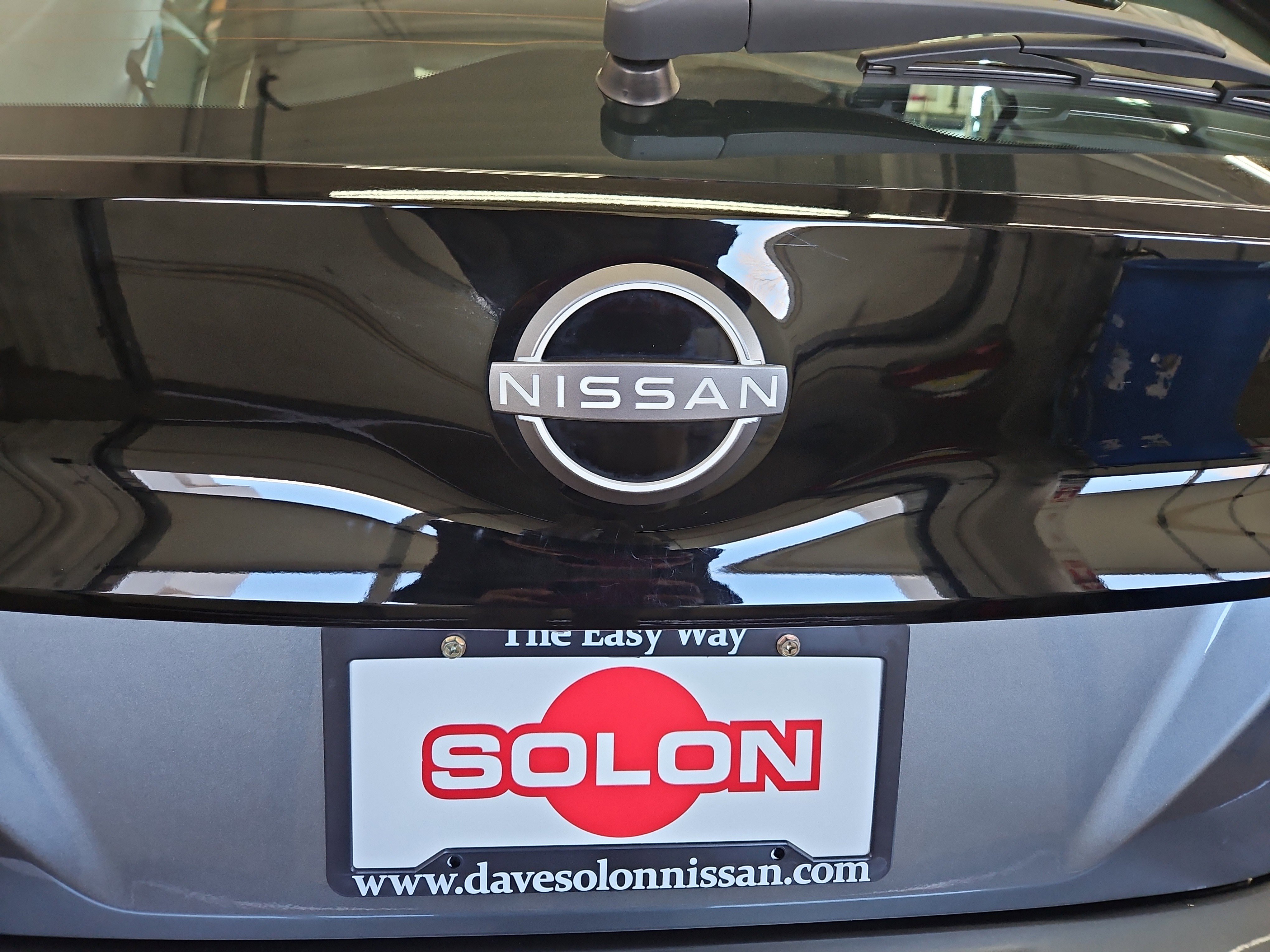 Used 2024 Nissan Leaf S image 31