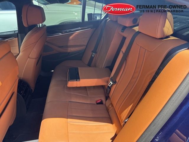 Used 2020 BMW M550i xDrive w/ Executive Package image 14