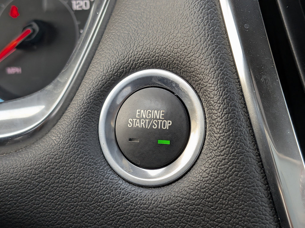 Used 2023 Chevrolet Traverse RS AWD/4WD image 57