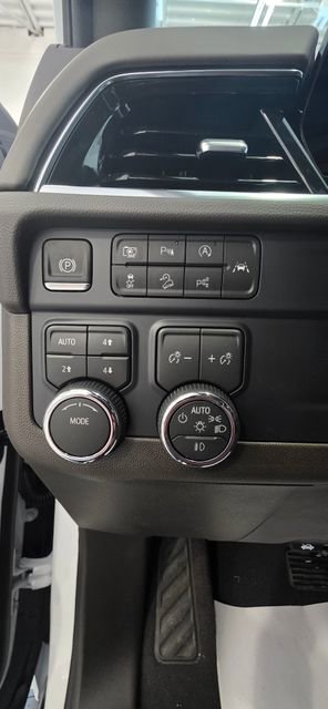 New 2026 Chevrolet Tahoe Z71 w/ Comfort Package image 16