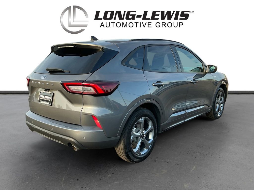 Used 2024 Ford Escape ST-Line w/ Tech Pack #1 FWD image 7