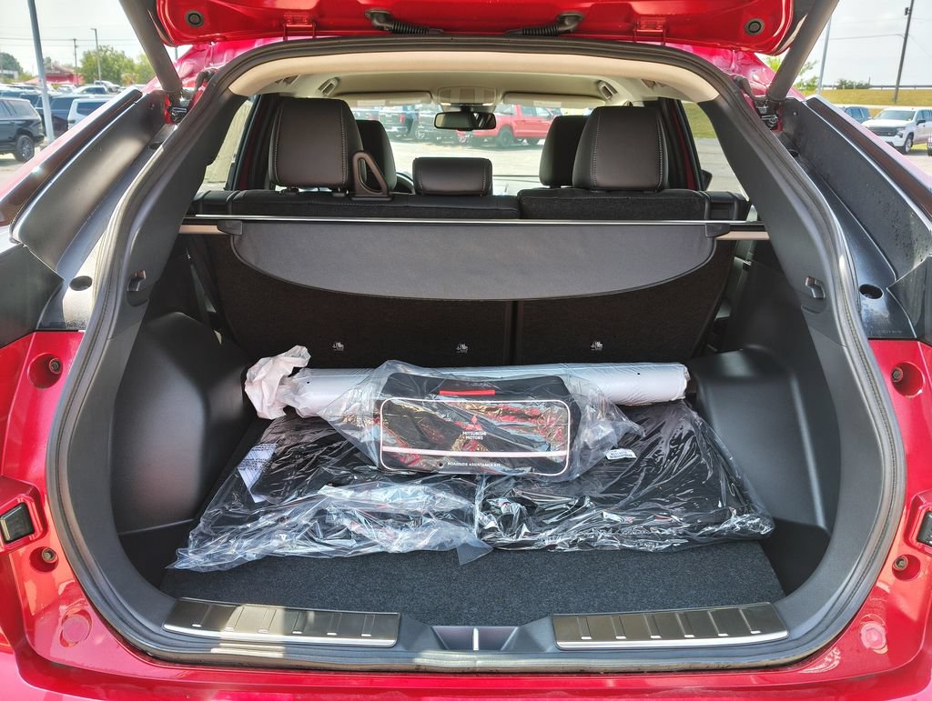 New 2026 Mitsubishi Eclipse Cross SE AWD/4WD image 8