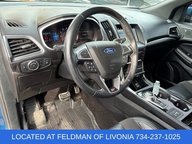 Used 2019 Ford Edge ST w/ Equipment Group 401A image 7