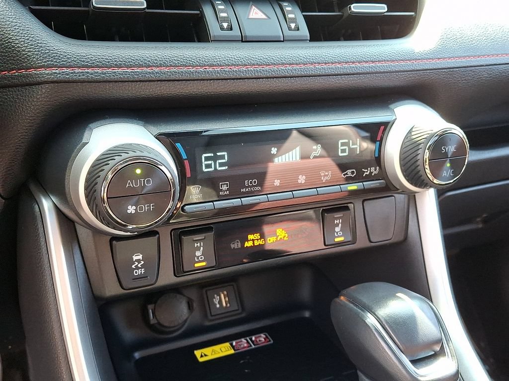 Certified 2023 Toyota RAV4 XSE w/ Weather Package AWD/4WD image 19