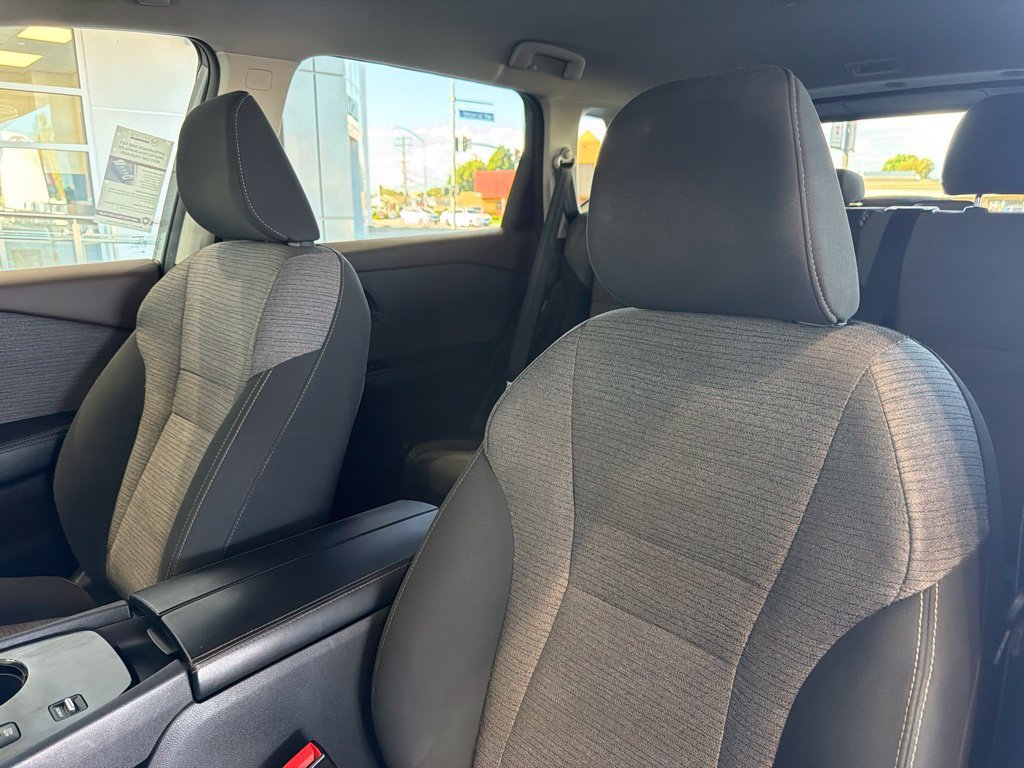 Used 2023 Nissan Rogue SV FWD image 22