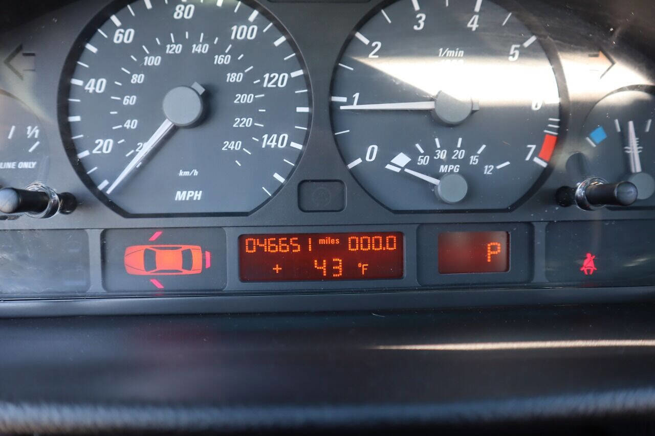 Used 2006 BMW 325Ci Coupe image 20