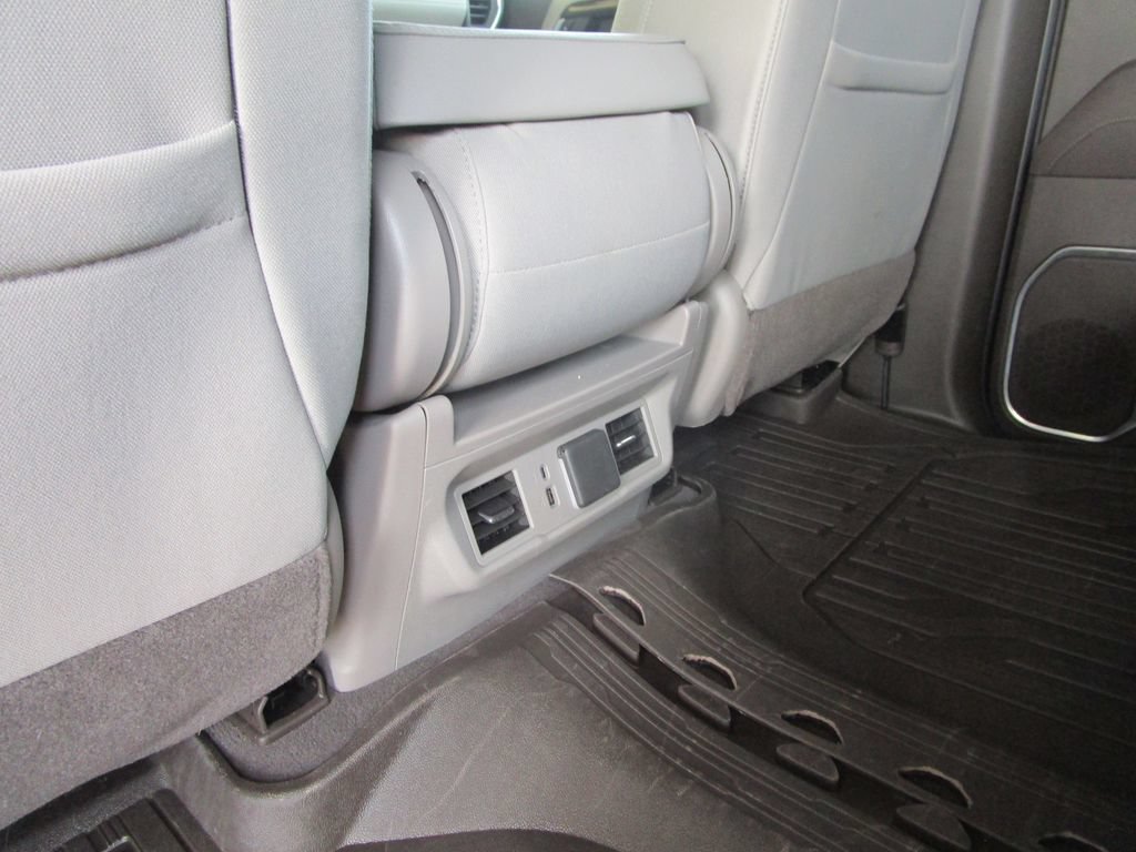 Used 2026 GMC Sierra 2500 SLE w/ SLE Value Package; AWD/4WD image 29