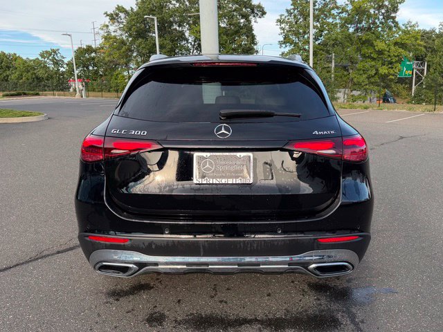 Used 2024 Mercedes-Benz GLC 300 4MATIC image 6
