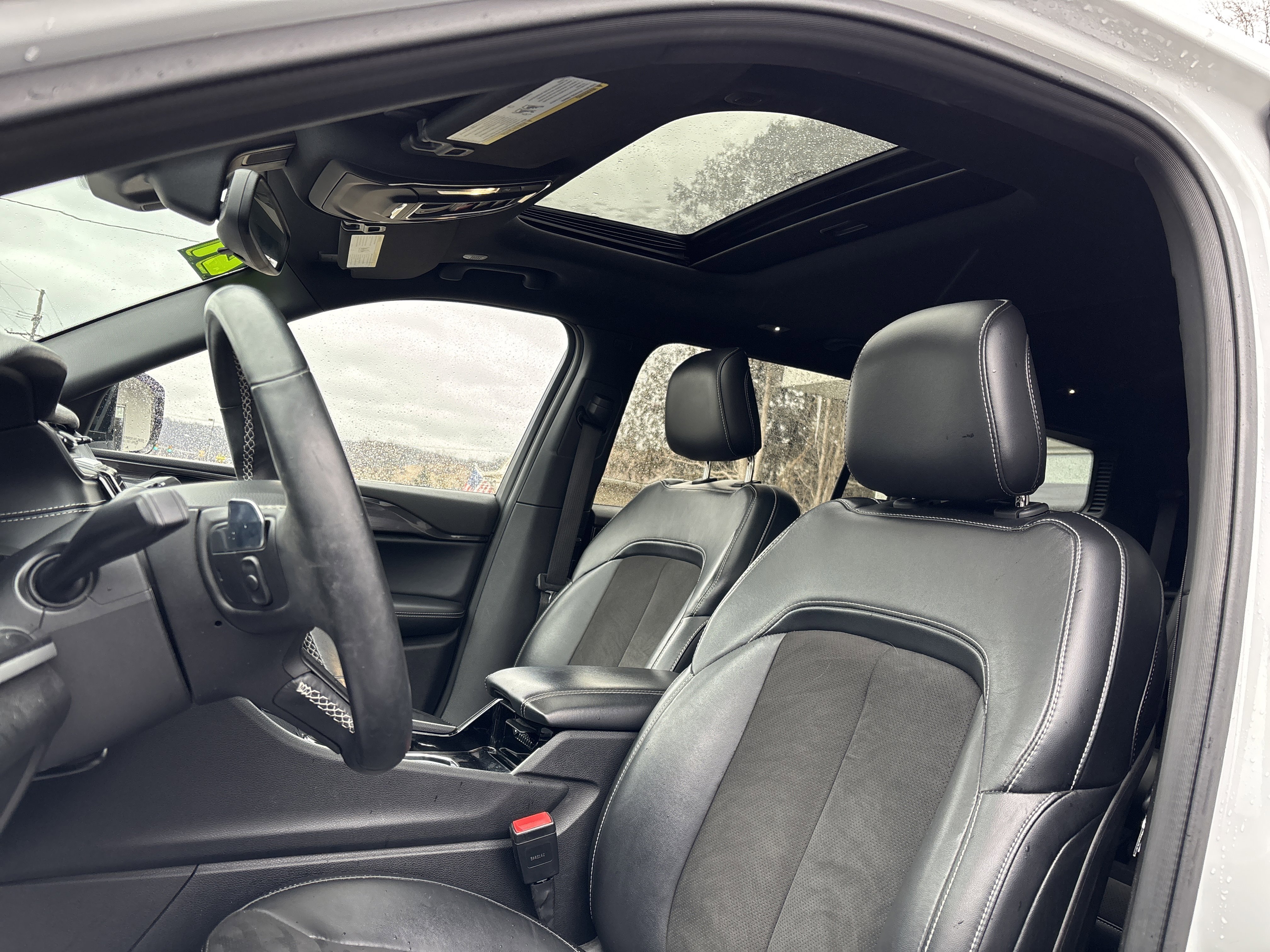 Used 2021 Jeep Grand Cherokee L Laredo image 12