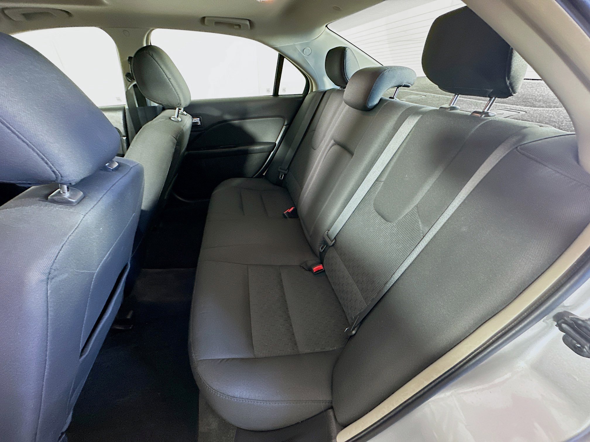 Used 2011 Ford Fusion SE w/ 202A Rapid Spec Order Code FWD image 25