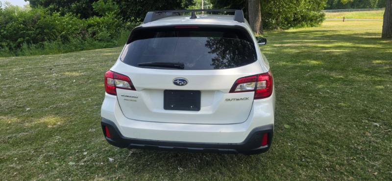 Used 2018 Subaru Outback 2.5i Limited image 30