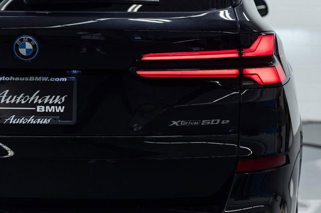 New 2026 BMW X5 xDrive50e image 11