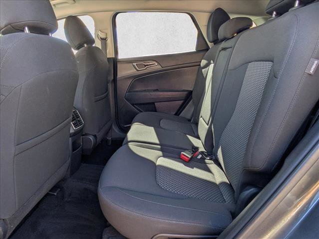 Used 2024 Kia Sportage LX image 12