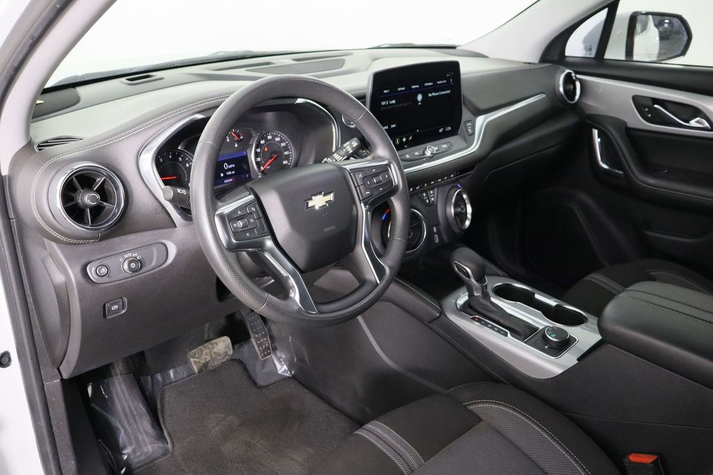 Used 2023 Chevrolet Blazer LT AWD/4WD image 27
