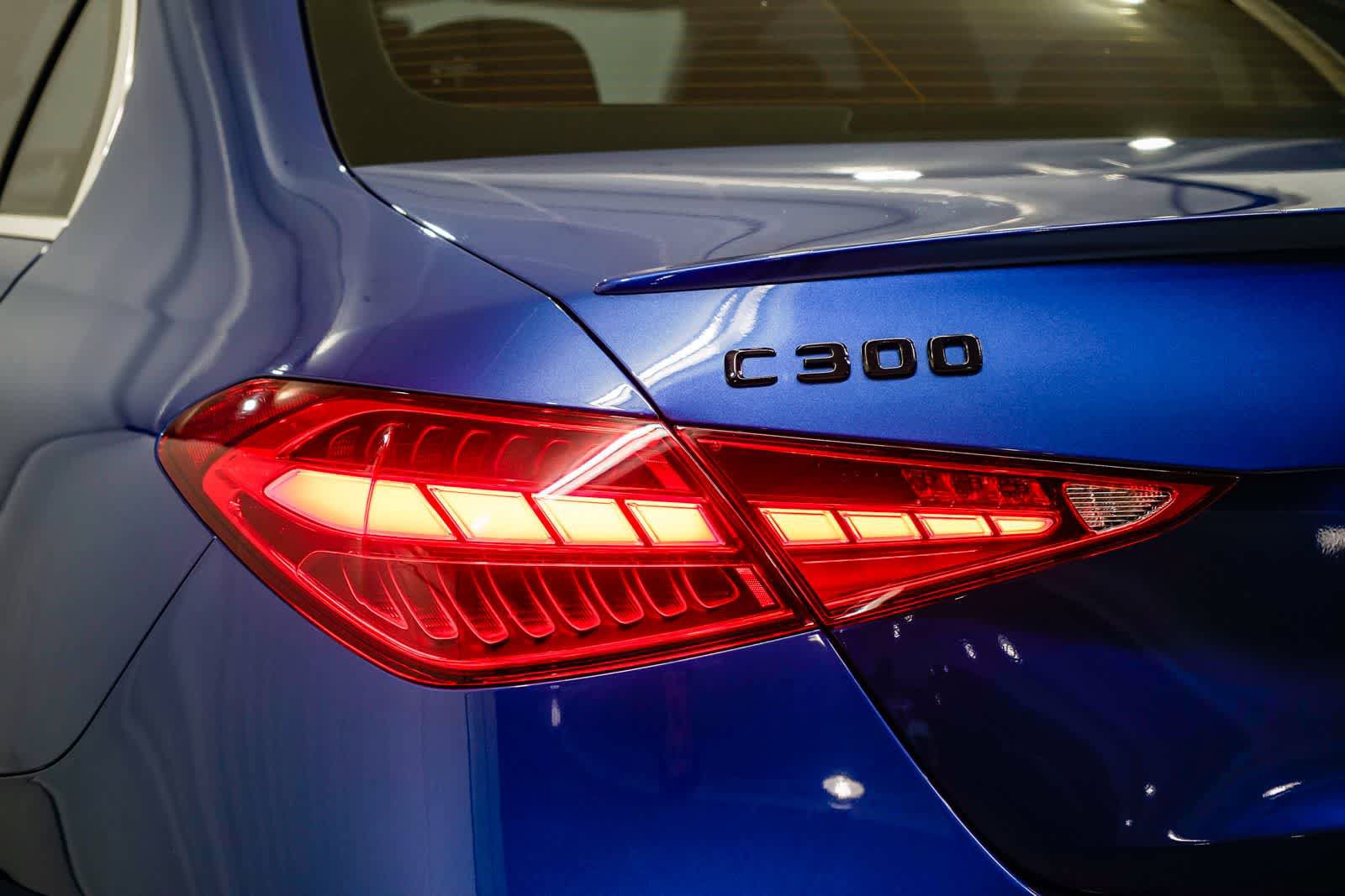 Used 2023 Mercedes-Benz C 300 Sedan image 9