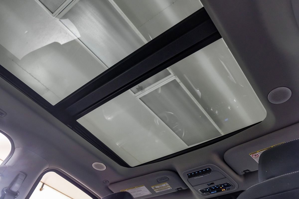 Used 2023 Ford F250 Lariat w/ Lariat Ultimate Package image 23